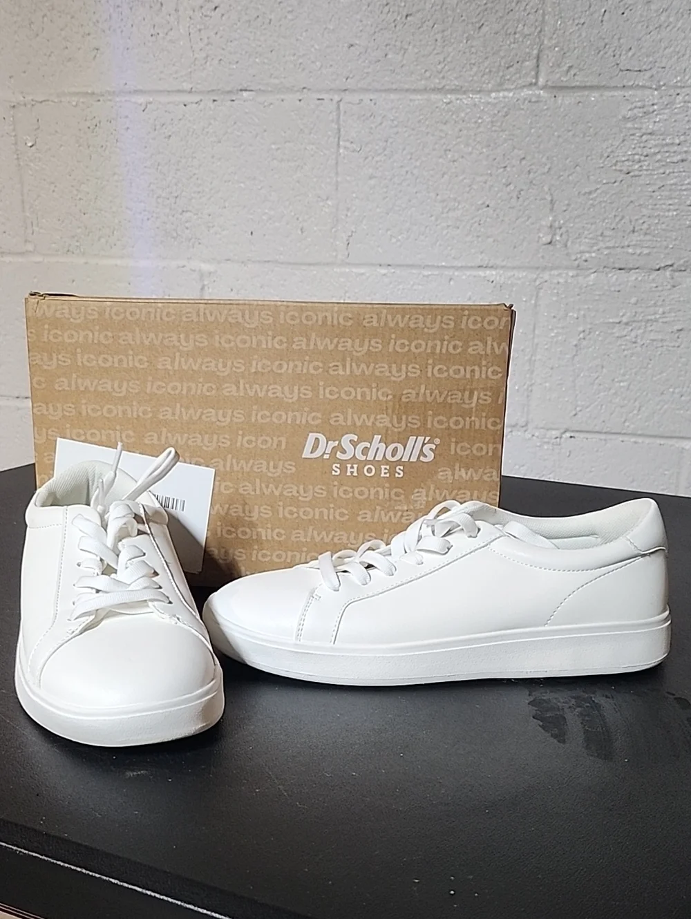 Dr. Scholl's White Low-Top Lace Sneakers